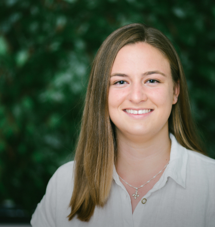 Analiese Stitt - Headshot