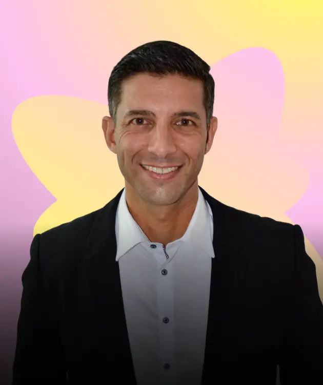 Dr Nicolas Pontes headshot